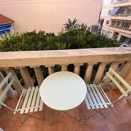 דירה Moderne, Terrasse Et Climatise, Proche Plage, Spacieux