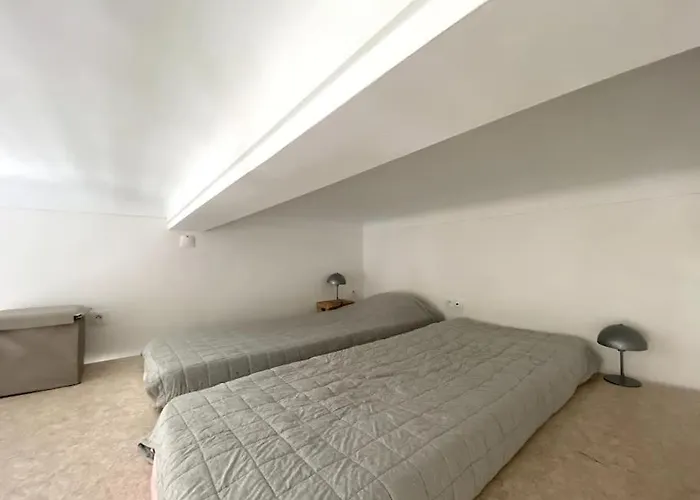 דירה Moderne, Terrasse Et Climatise, Proche Plage, Spacieux *