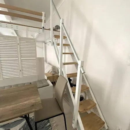 Apartment Moderne, Terrasse Et Climatise Antibes