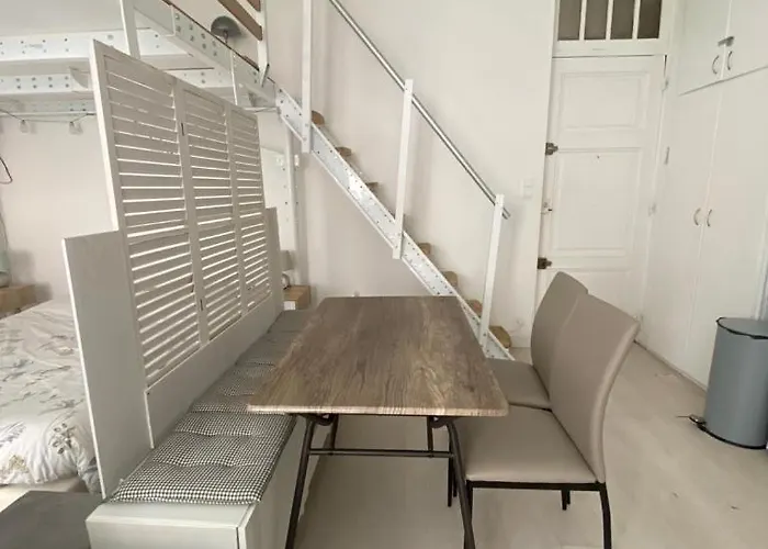 Lägenhet Moderne, Terrasse Et Climatise, Proche Plage, Spacieux